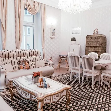 Luxury Nostalgia Appartement *